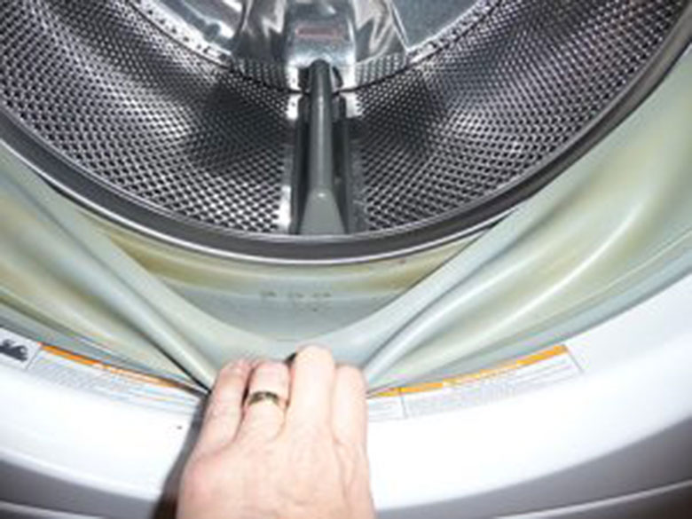 Chuẩn bị dụng cụ và vật tư cần thiết cho việc thay gioăng máy giặt Electrolux Tiết kiệm thời gian và công sức